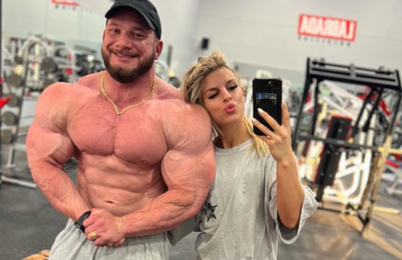 Hunter Labrada